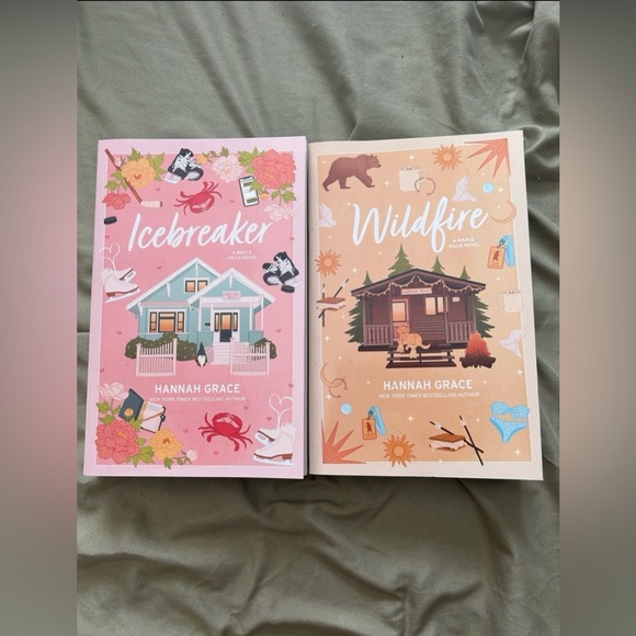 Hannah Grace, Icebreaker and Wildfire probably Smut - Picture 6 of 6